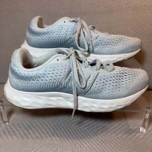 New Balance 520 Womens 11 Running Shoes Ice Blue Athleisure Everyday Casual